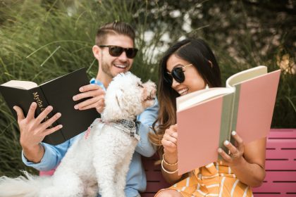 Books Bond Human and Dogs